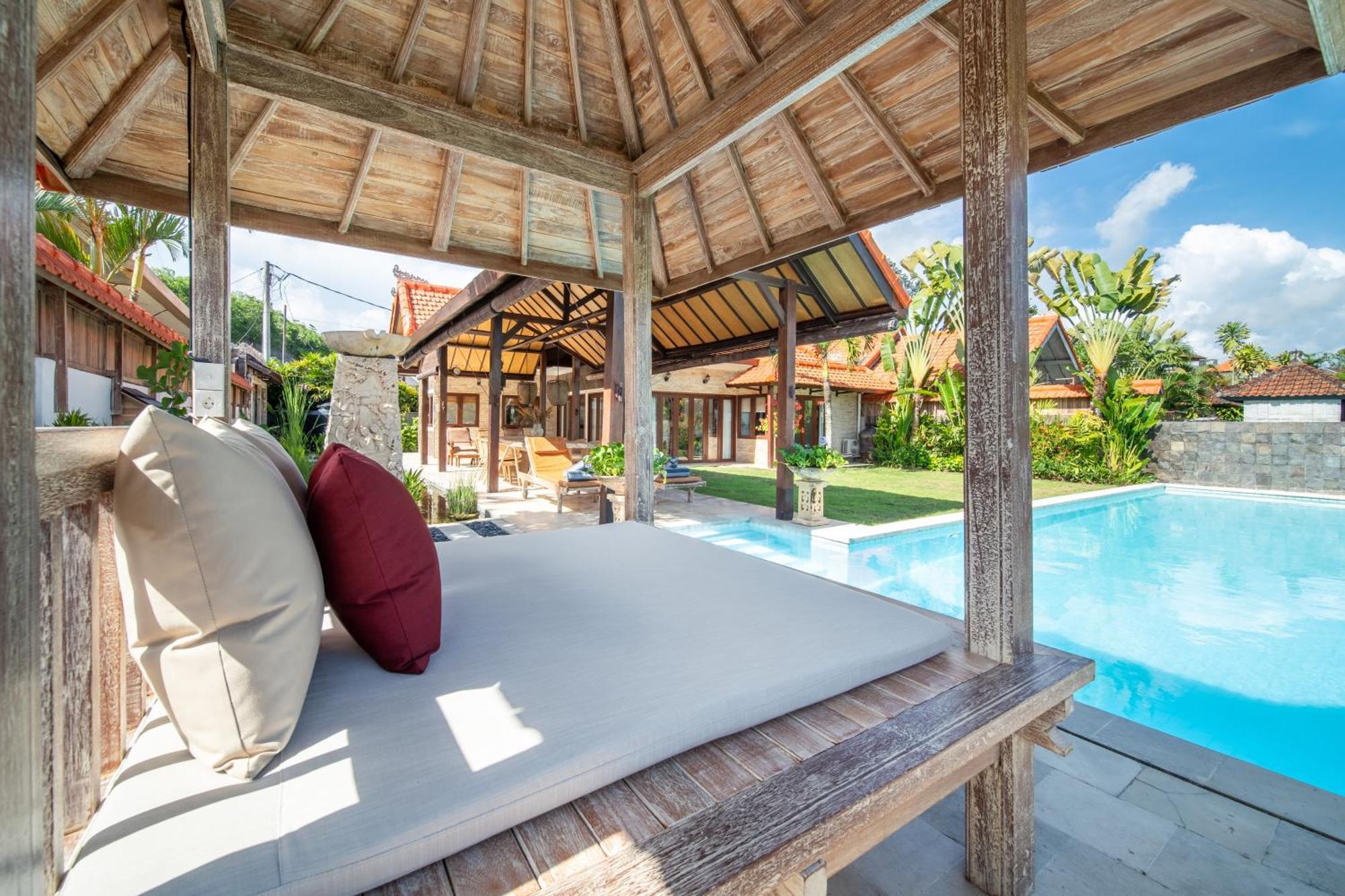 Tropical Villa Asmara อูลูวาตู ภายนอก รูปภาพ